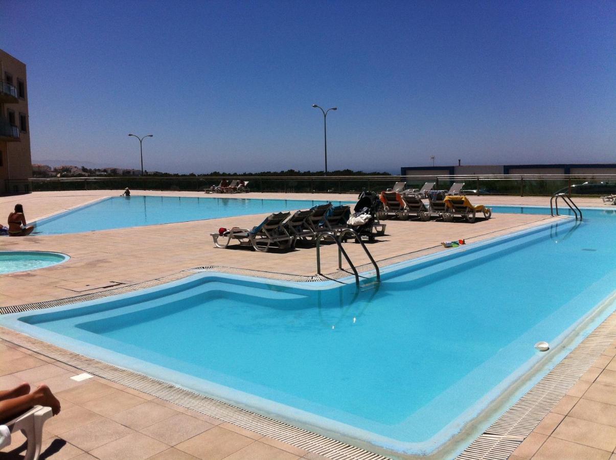 Beachtour Apartment Ericeira Luaran gambar