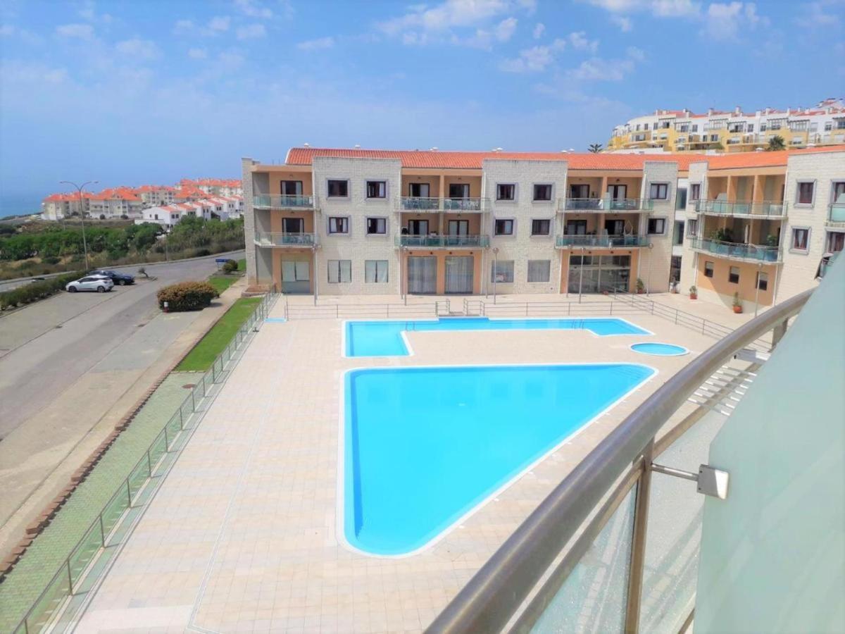 Beachtour Apartment Ericeira Luaran gambar